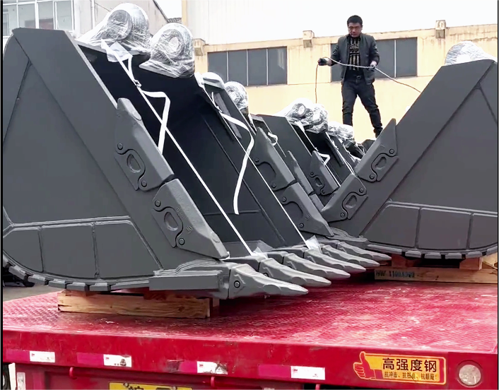 Excavator bucket Delivery