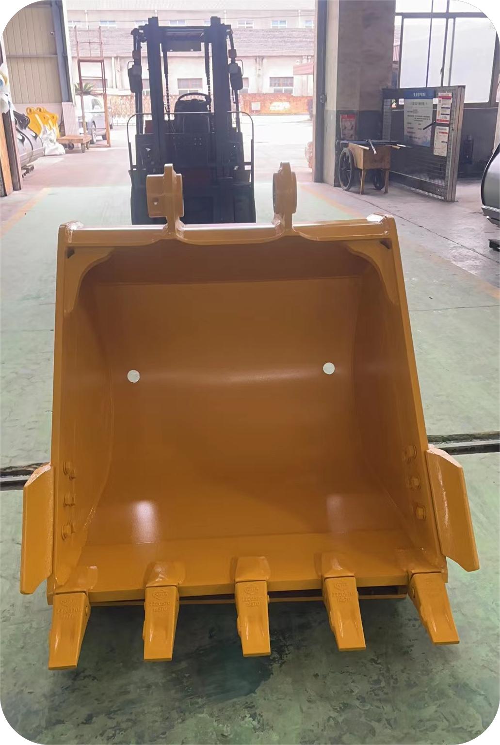 KATO EXCAVATOR BUCKET 